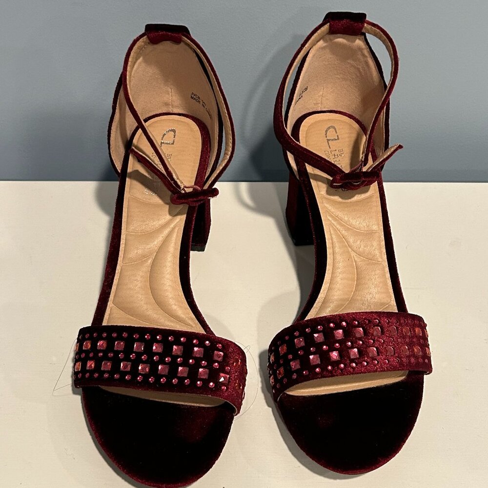 Women’s Joslin Velvet Sandal with 3" Heel in Burgundy - Size 8.5 - Like New